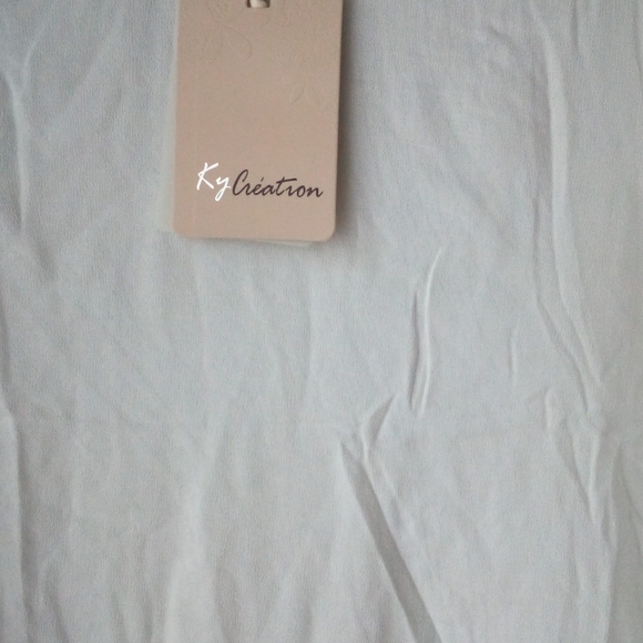 Top - Picture 2 of 4